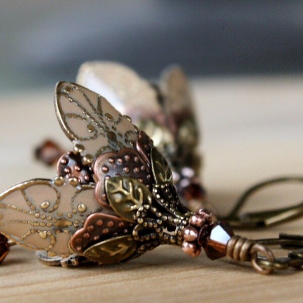 Flower earrings - Autumn,Fall,brown,swarovski crystal,weddings,bridesmaid,brass earrings