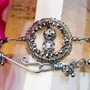Wire Jewelry Tutorial - Veldleeuwerik Armband, Wired Chinese Knoop Sieraden Tutorial, DCH003, The Love Knot