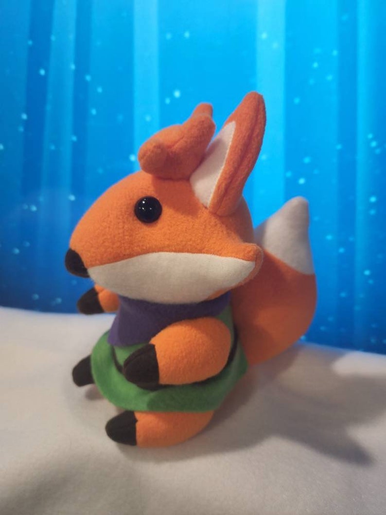 Tunic Plush Pair Ruin Seeker Fox and Ghost 11 inches image 4