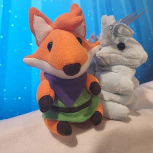 Tunic Plush Pair Ruin Seeker Fox and Ghost 11 inches image 3