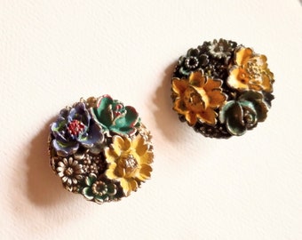 TWO vintage FLORAL antique plastic buttons shabby chic fancy metalicized buttons antique buttons 1930s buttons