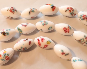 vintage Art Glass beads MILLEFIORE White large millefiore beads FIVE beads each slightly different made in japan