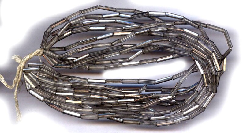 Vintage Antique Navy Blue RARE STUNNING COLOR Czech Glass Seed Beads LargerHank