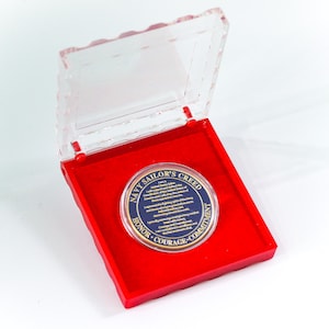 US Navy Sailor Creed Challenge Coin - Patriotic Military Commemorative Coin with Protective Shell