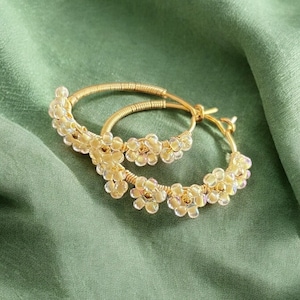 Daisy Flower Earrings • Yellow Botanical Wreath Earrings •  Sakura Earring • Korean Earrings • Hoop Earrings • Floral Hoops • Christmas Gift