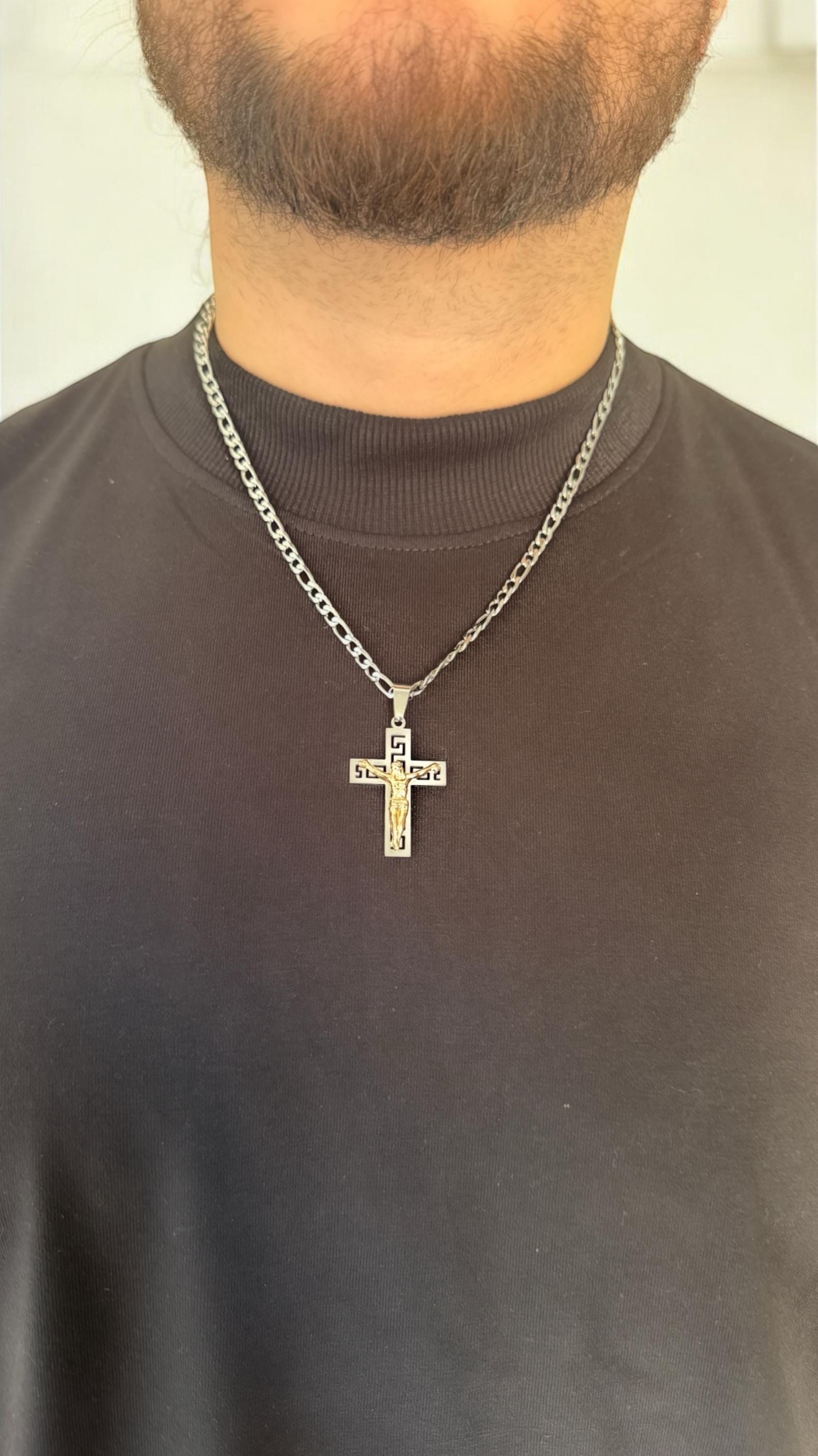 Collana in acciaio inossidabile con Gesù – Catena Figaro da 4 mm, impermeabile - Italia