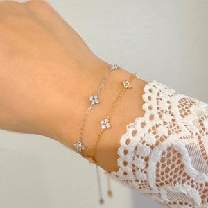 925 Sterling Silver flower bracelet | Floral Cable Chain | Anniversary gift | Mother’s Day | Yellow Gold Vermeil bracelet | Forget me not
