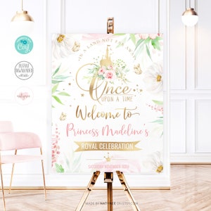 Sinal de boas-vindas EDITÁVEL Festa de primeiro aniversário da princesa. Era uma vez uma placa de porta. Pôster de boas-vindas primeiro aniversário menina rosa pastel floral castelo