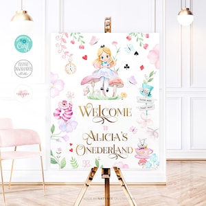 Placa de boas-vindas EDITÁVEL Alice Onederland no país das maravilhas Placa de porta para festa de primeiro aniversário. Pôster de boas-vindas primeiro aniversário menina rosa floral jardim A1