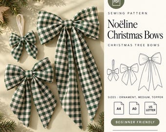 Op de afbeelding: Een naaipatroon voor Noëline Christmas Bows van donkergroene en witte gingham-ruitstof. De afbeelding toont drie afgewerkte strikken in verschillende maten en lijntekeningen van de strikvormen met bijbehorende tekstlabels.