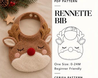 Op de afbeelding: Een bruin, getextureerd slabbetje in de vorm van een rendier met een rode neus, crèmekleurige snuit en gewei. De tekst luidt PDF PATTERN RENNETTE BIB One Size: 0-24M Beginner Friendly CERISA PATTERN. Inclusief een lijntekening van het ontwerp.