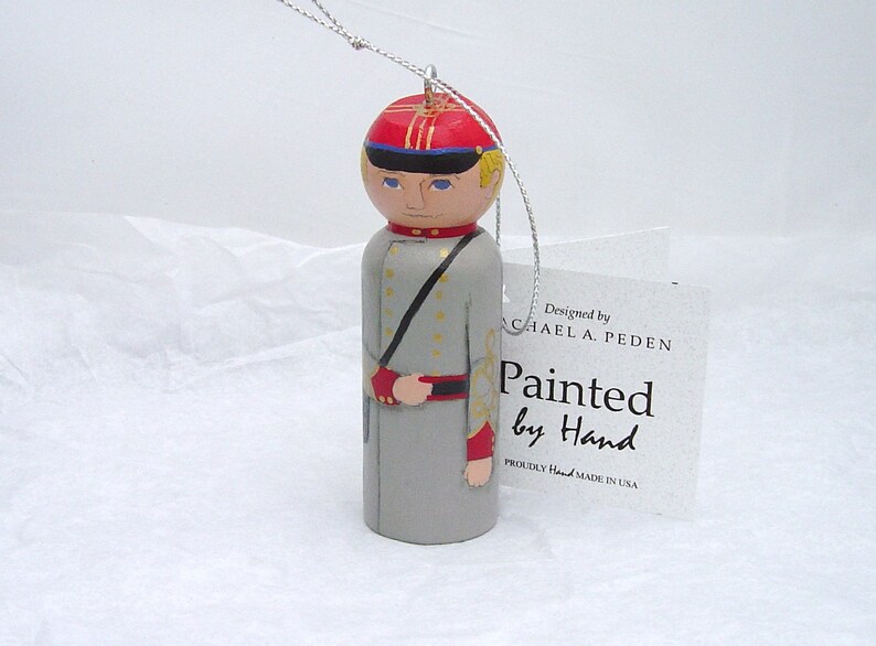 Ornament Confederate ARTILLERY Soldier, Civil War, hand painted on wood image 1