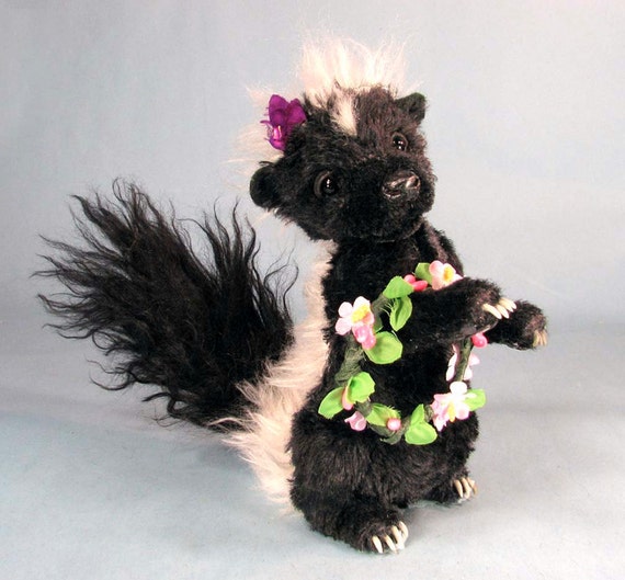 Skunk Sewing Pattern Stuffed Animal Pattern PDF Skunk - Etsy