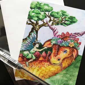 5 carte fata, biglietti glitterati, biglietti fantasia, Dragon Faerie, carta per bambini, carte Bon Voyage, ghirlanda di fiori