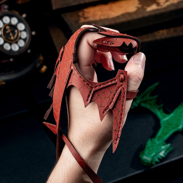Leather Dragon Wrist, Custom Hand Dragon Pet, Christmas Gifts For Children, Dragon Egg, Adjustable Dragon Hand Cuff Arm Band, Leather Gifts.