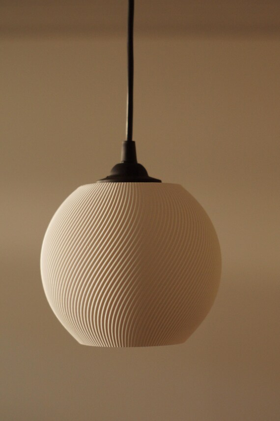 Moderne Designer Hängelampe / Deckenlampe / Pendelleuchte / Polyeder Lampe / 3D Druck / Designerlampe Stratum / Lampenschirm