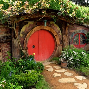 Hobbit houses, Hobbiton movie set, The Hobbit, Lord of the Rings, movie set photos, hobbit wall art, hobbit decor, wall art, hobbit gifts image 3