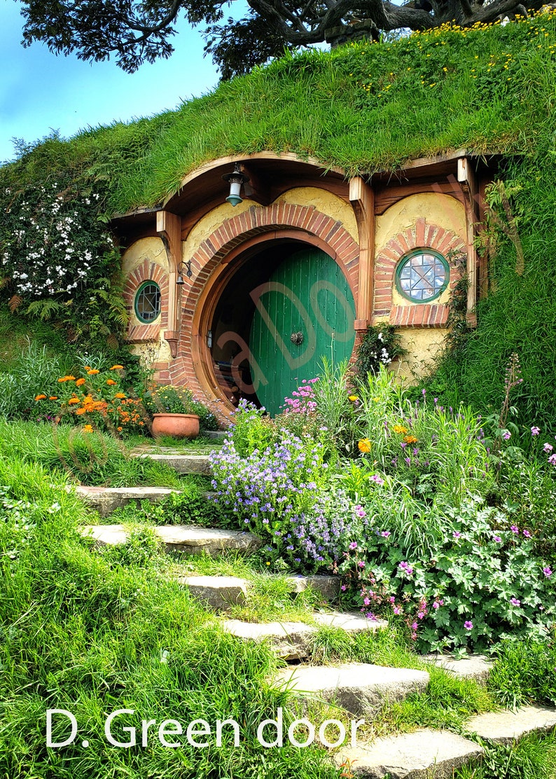 Hobbit houses, Hobbiton movie set, The Hobbit, Lord of the Rings, movie set photos, hobbit wall art, hobbit decor, wall art, hobbit gifts image 2