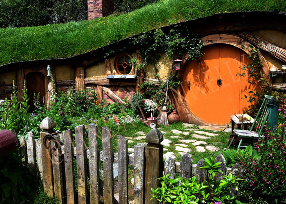 Hobbiton Movie Set Hobbit Houses the Hobbit Lord of the Etsy