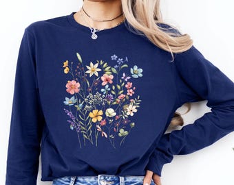 Camiseta de manga larga con flores silvestres: Camisa floral para amantes de la naturaleza