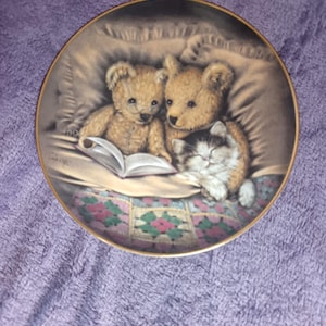Vintage Franklin Mint Teddy Bear Plate by Sue Willis - Wall Hanger Included, Good Condition - Collectible Nursery Decor
