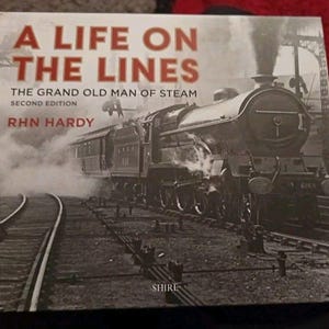 A Life on the Lines: Memoirs of a Steam Enthusiast - Hardcover boek (2020) - in zeer goede staat