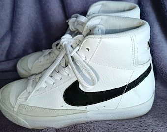 Nike Blazer Mid 77 Vintage Style White Black Hi-Top Trainer Shoes UK Size 3