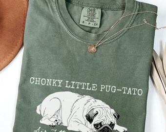 Custom Pug Shirt, Personalised Dog Name Tee, Comfort Colors Pug Mom Shirt, Gift for Pug Mama Shirt, Pug Lover Gift, Gift for Pug Dog Dad Tee