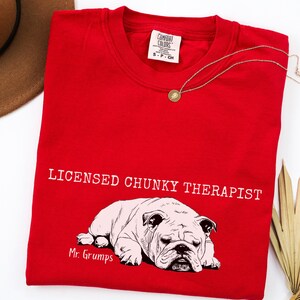 Custom English Bulldog Shirt, Personalise Name Dog Mom Shirt, English Bulldog Dad Shirt, Bulldog Lover Gift, Bulldog Mom Dad Tee image 2