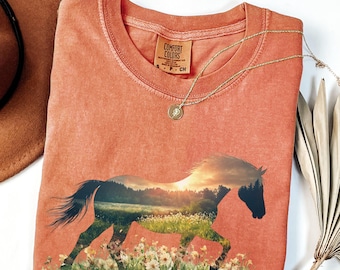 Comfort Colors Floral Horse Shirt, Horse Lover Tee, Floral T-shirt, Women Country Shirts, Tshirt Gift For Horse Lover, Animal Lover Present