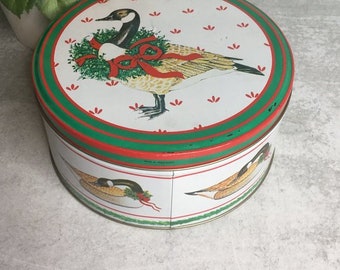 Vintage 1983 Schmid Christmas Goose tin container Gordon Fraser 7.5"