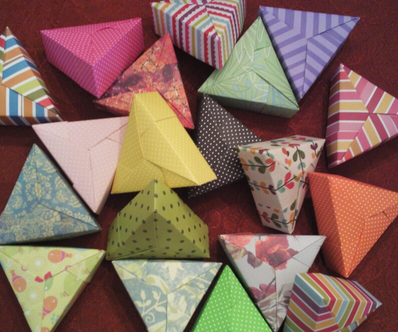 5 Assorted Mini Paper Origami Triangle Boxes