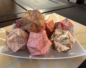 Set of 7 Modular Origami Sonobes “Vintage Patterns”