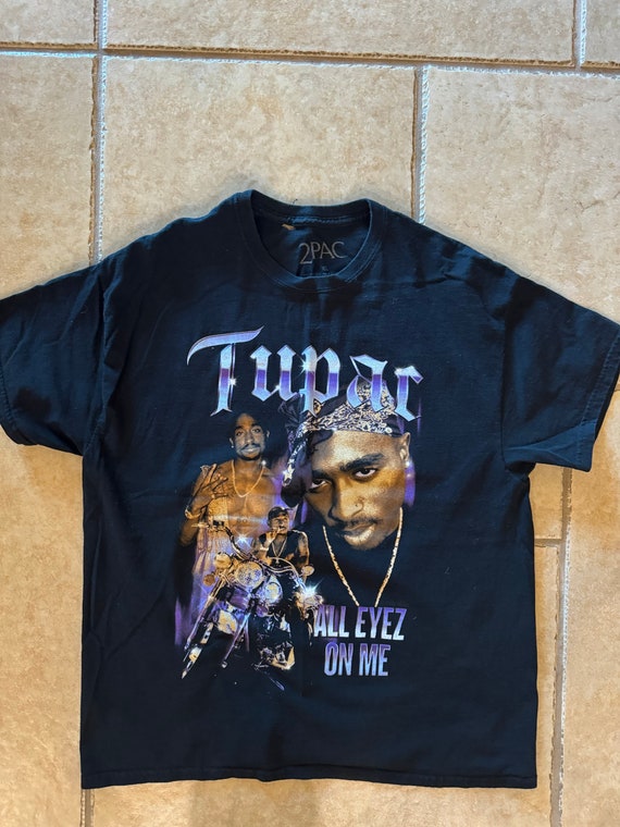 Tupac - All Eyez On Me - Vintage T-Shirt