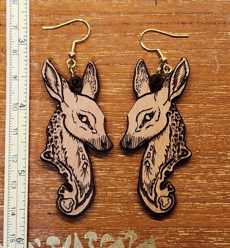 Alder wood Forest Doe dangle earrings image 3