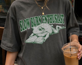 Comfort Colors® Bookish Slow Burn Frog T-Shirt, BookTok Reader Shirt, Romantasy Book Lover Gift, Bookstagram Enemies to Lovers Romance Tee