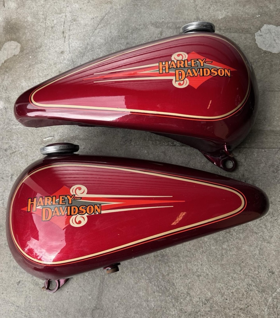 VINTAGE 1993 Harley Davidson Gas Fuel Tank Genuine FLSTC Evo