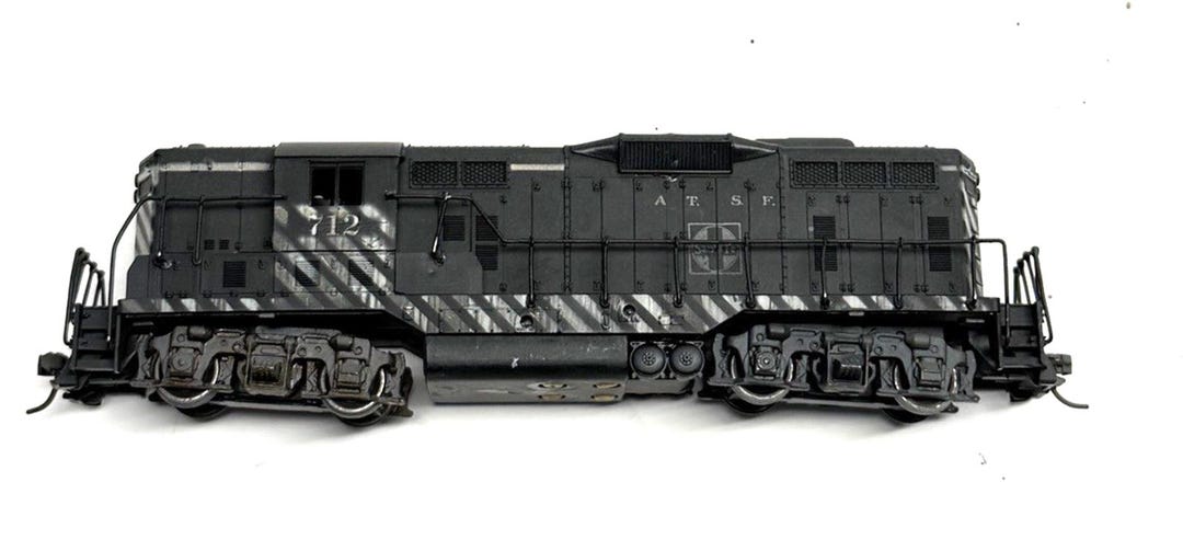 Vintage Athearn Genesis HO Atsf Santa Fe EMD GP7 Diesel Locomotive #712 ...