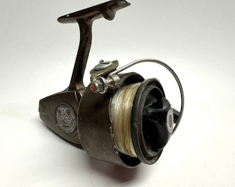 daiwa 7300 reel DAIWA No. 7300 Spinning Reel Circa 1970s Pre-owned, in Excellent/like New  Condition. Looks Unused. No Box