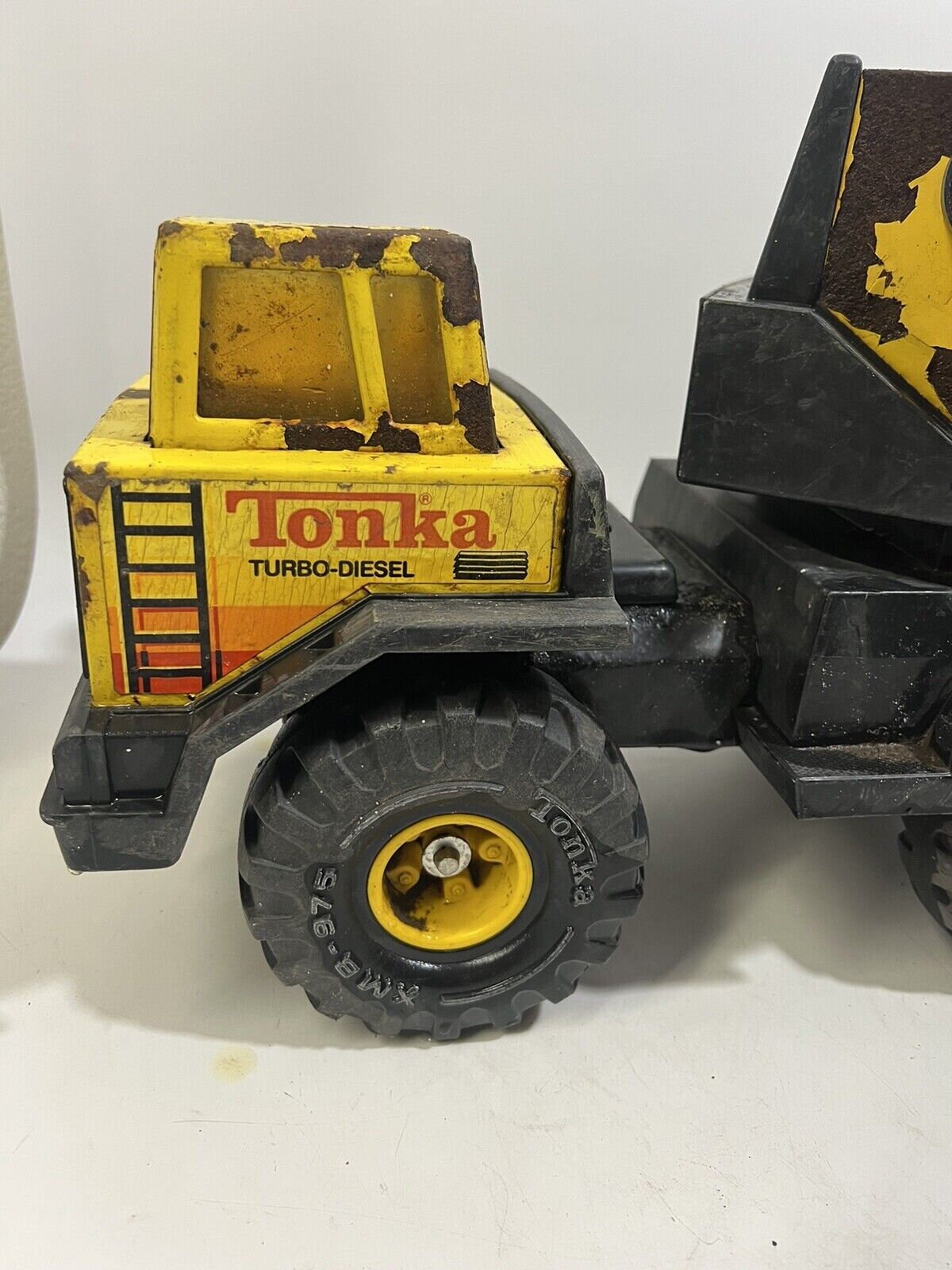 Chargeur frontal vintage Mighty Tonka, jaune turbo diesel, acier rouillé XMB -975 - France