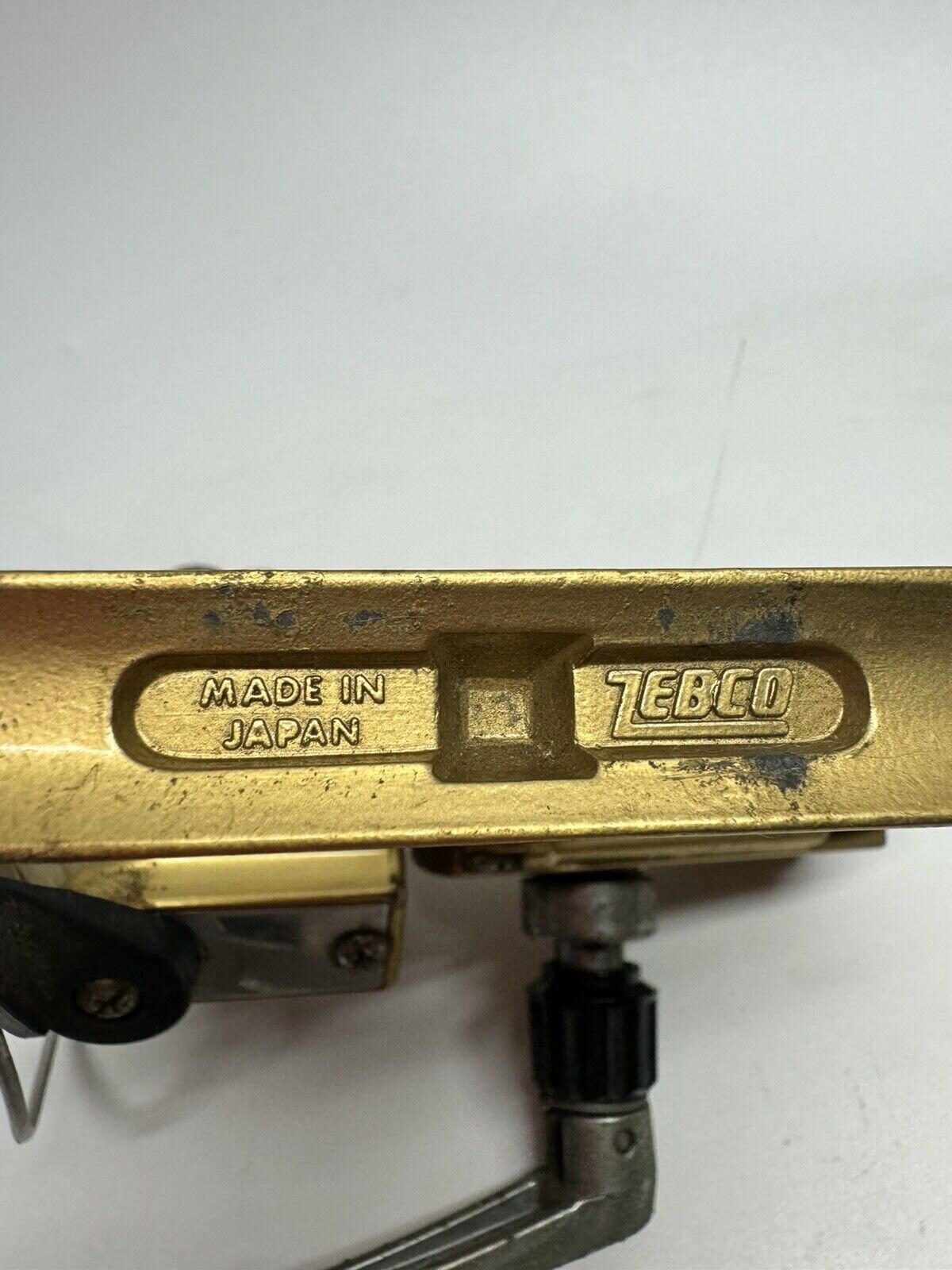 MOULINET DE PÊCHE ZEBCO 6020 doré, fabriqué au Japon