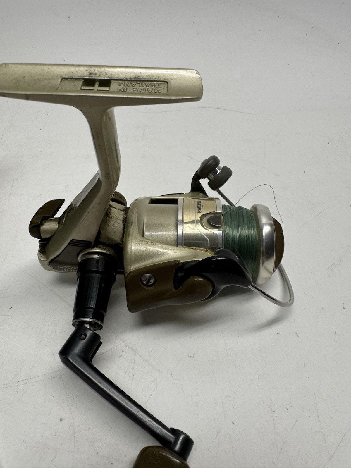 daiwa 1500 series vintage fishing pole BG1500 BG Spinning Reel these reels come equipped with gears that are 20% to 40% larger than the competition Daiwa Vintage Fishing Rods for