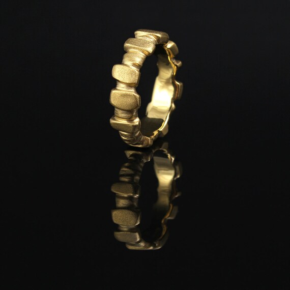 Items similar to Ridge Ring in 14k Yellow Gold on Etsy