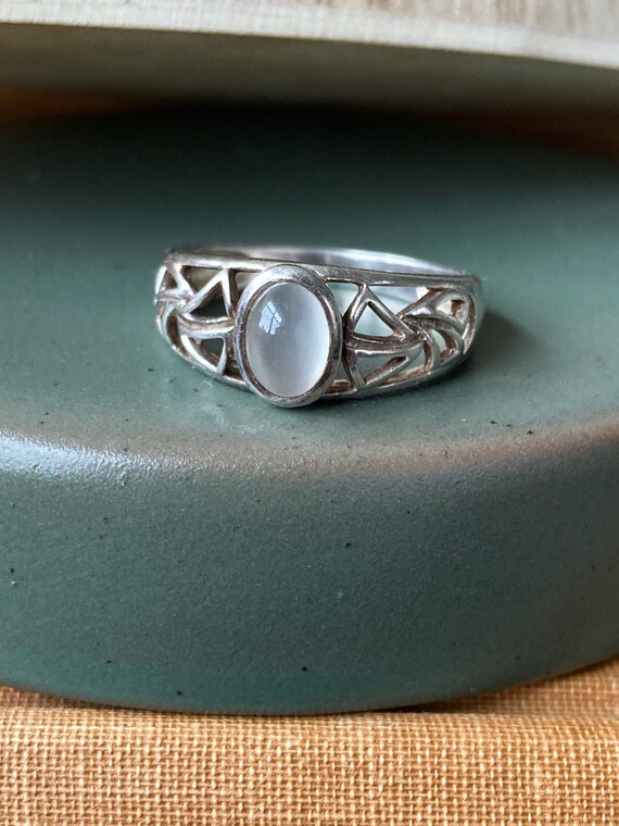 Vintage Moonstone Sterling Silver Ring - Abstract… - image 9