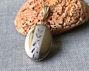 Collier Vintage Camée - Plaqué Or - Pièce Unique Et Authentique - Occasion