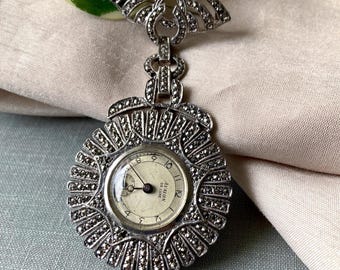 Beautiful Vintage Huguenin Swiss ladies pendant necklace watch with chain1 Huguenin watch brooch bird - Gem main image 4