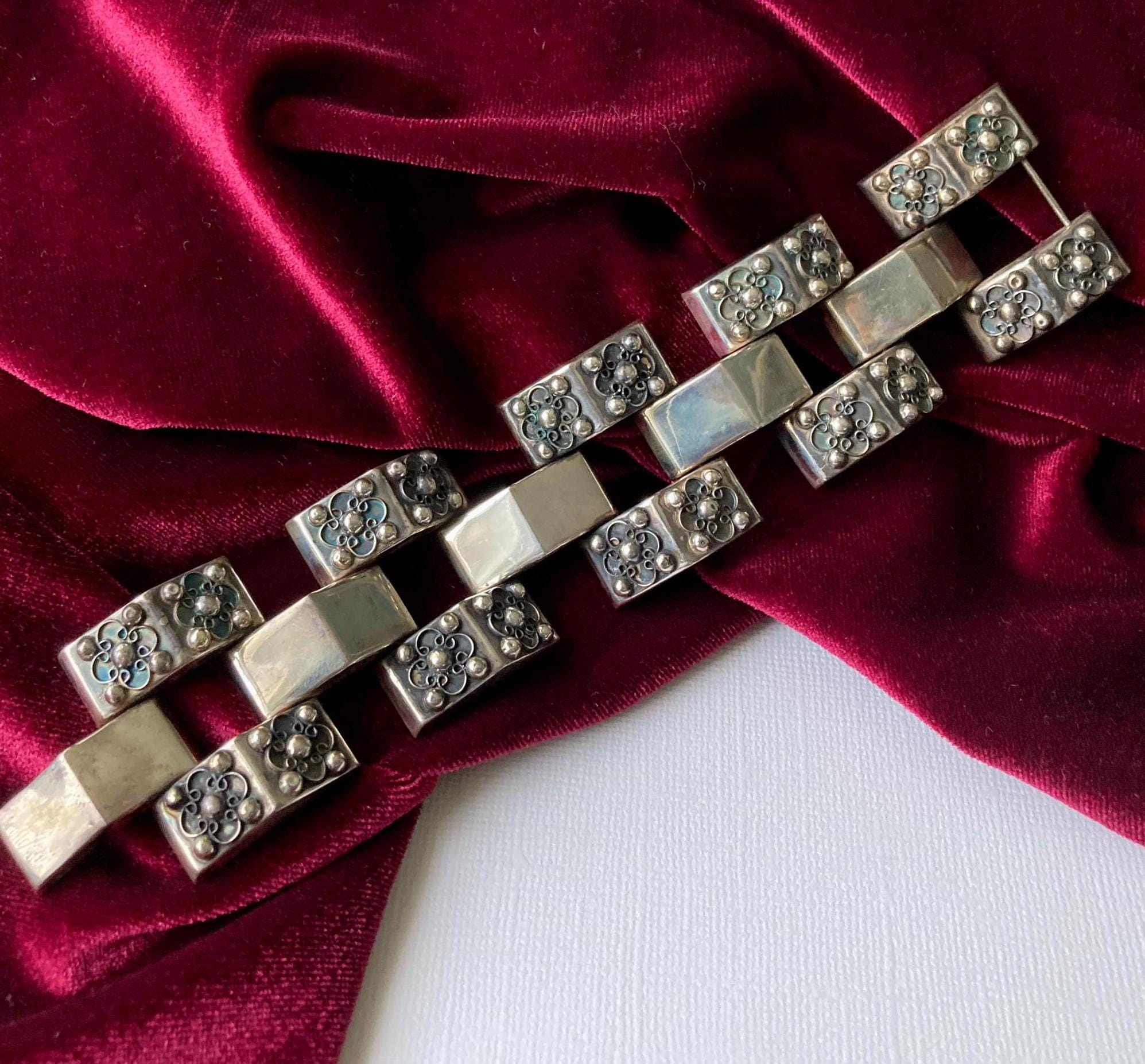 Art Deco 1940s Mexican Wide Sterling Silver Link Bracelet - Item