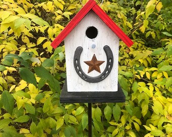 Birdhouse Horse Shoe Rusty Star Primitive