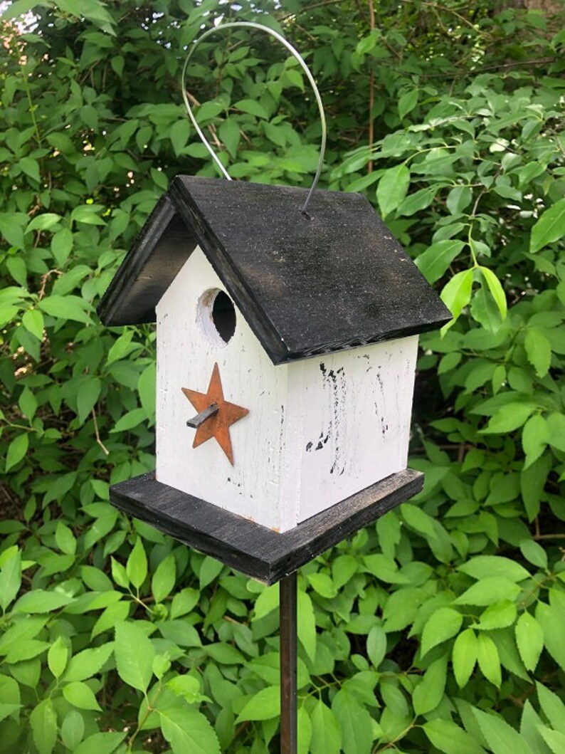 Wooden Rustic Chickadee Wren Songbird White Black Primitive Birdhouse Rusty Star Handmade Hanging Birdhouse