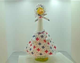 Patriotic goose outfit in pinwheels on white for Large 23-27" tall geese